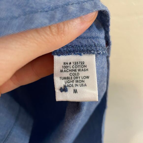 Xirena Womens Size Medium Button Up Chambray Shirt Long Sleeve Collared Blue - Picture 4 of 5